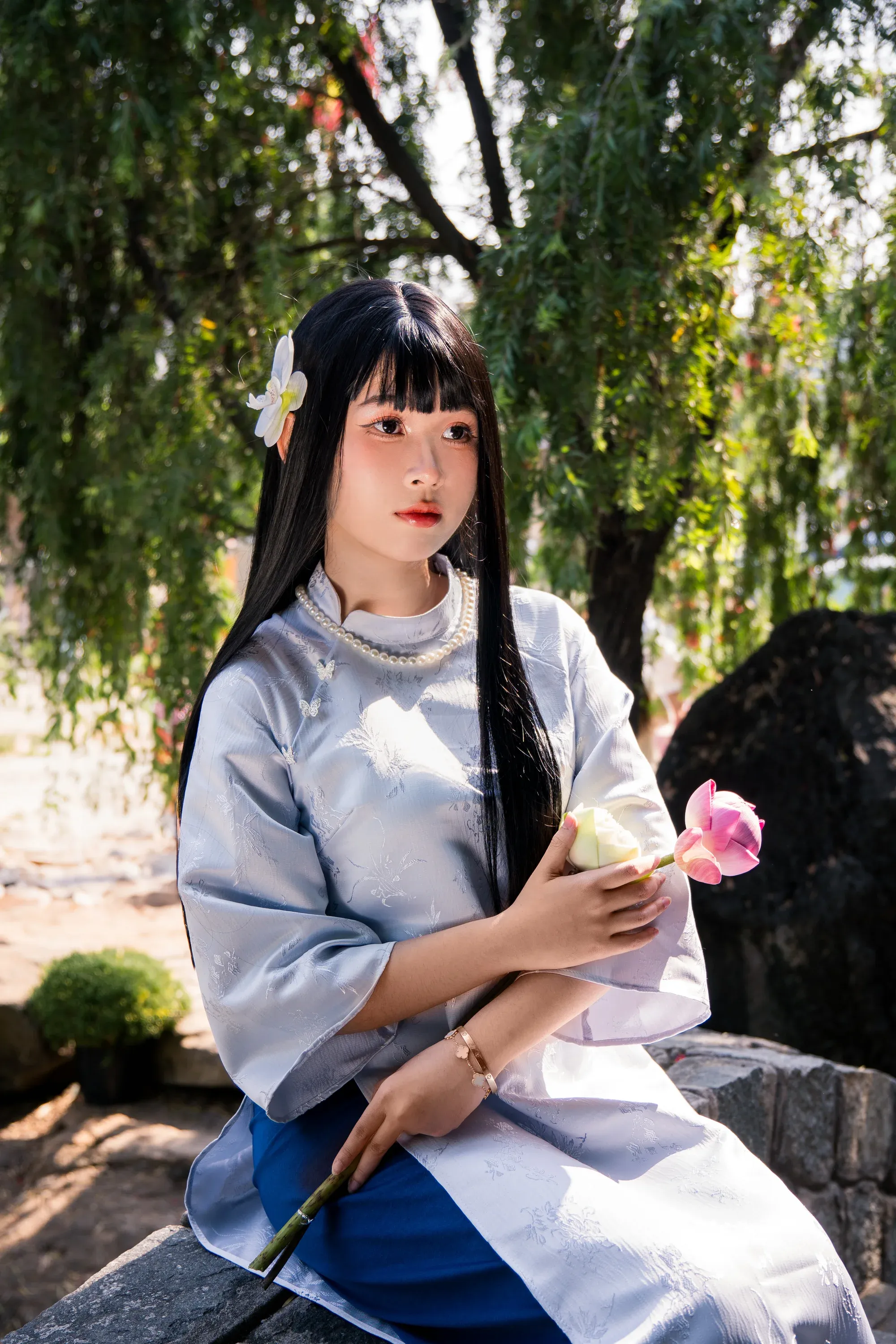 Áo dài ( Eri Ovo )